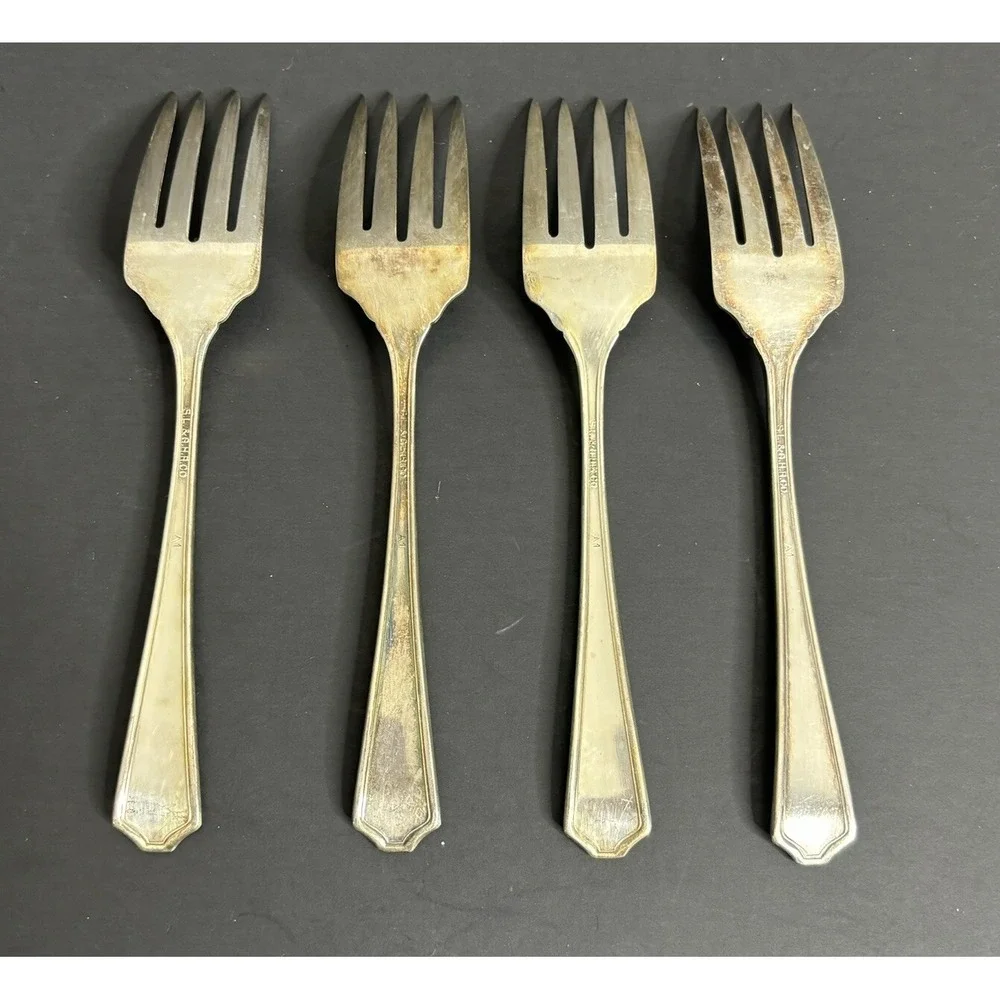 4 WM Rogers Mayfair Salad Forks Silverplate 1923 International Silver 6 1/8